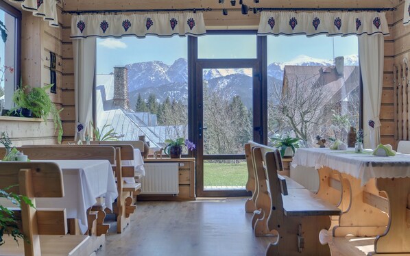 Dining - Willa Serafin (Koscielisko)