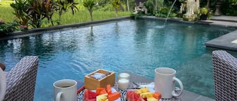 Free daily local cuisine breakfast