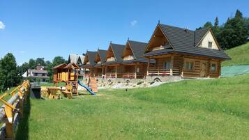 Children's play area - outdoor