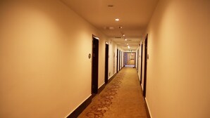 Hallway - Shanghai Shuiting Holiday Resort (Shanghai)