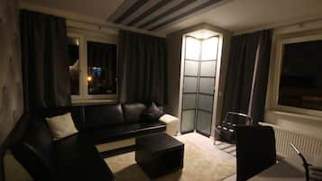 Comfort Double Room | Individually decorated, individually furnished, free WiFi, bed sheets