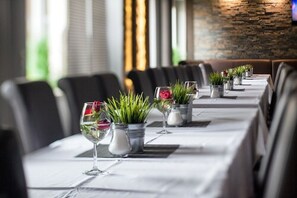 Indoor wedding - SL'otel - Budget (Bernburg)