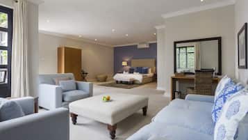 Luxury Double or Twin Room | Living area | 32-inch flat-screen TV with satellite channels, TV, DVD player