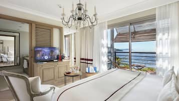 Hochwertige Bettwaren, Betten mit Memory-Foam-Matratzen, Zimmersafe