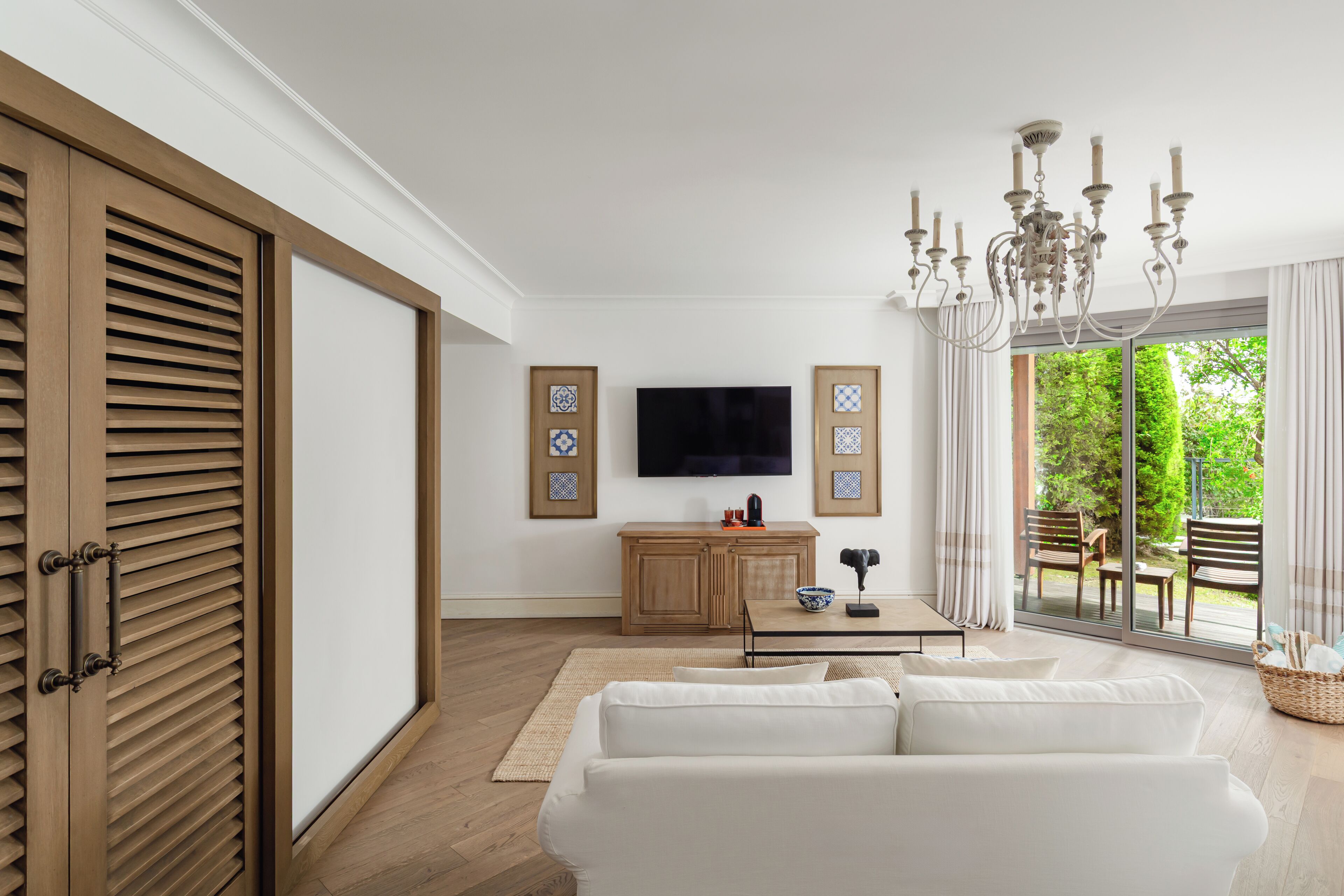 Premium bedding, memory foam beds, minibar, in-room safe