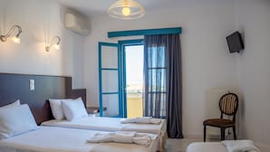 Triple Room, Sea View | In-room safe, iron/ironing board (on request), free WiFi, bed sheets - Karavostasi Beach Hotel (Igoumenitsa)