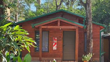 Standard Cabin | Garden view