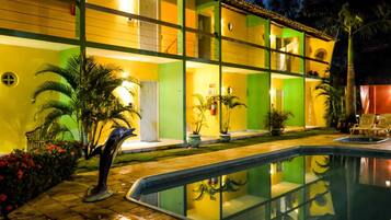 Piscina externa
