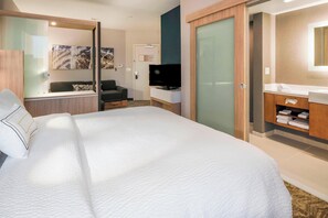 Studio - 1 kingsize-säng med bäddsoffa | Strykjärn/strykbräda, gratis barnsängar, gratis wi-fi och sängkläder