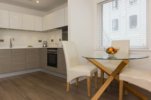 Apartment, 1 Bedroom | In-room dining - Citystay Living - Mill Park Apartments (Cambridge)