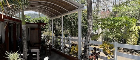 Aperto a pranzo e cena