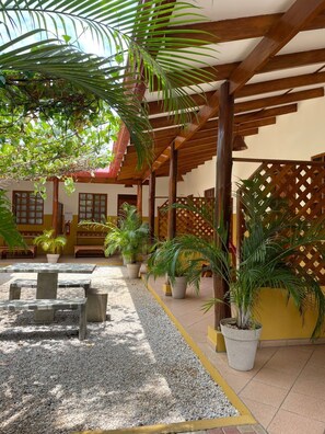 บริเวณภายนอก