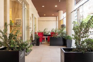 Flat-screen TV - THE Hotel MASA Almirante LISBON Stylish (Lisbon)