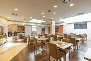Restaurant - THE Hotel MASA Almirante LISBON Stylish (Lisbon)