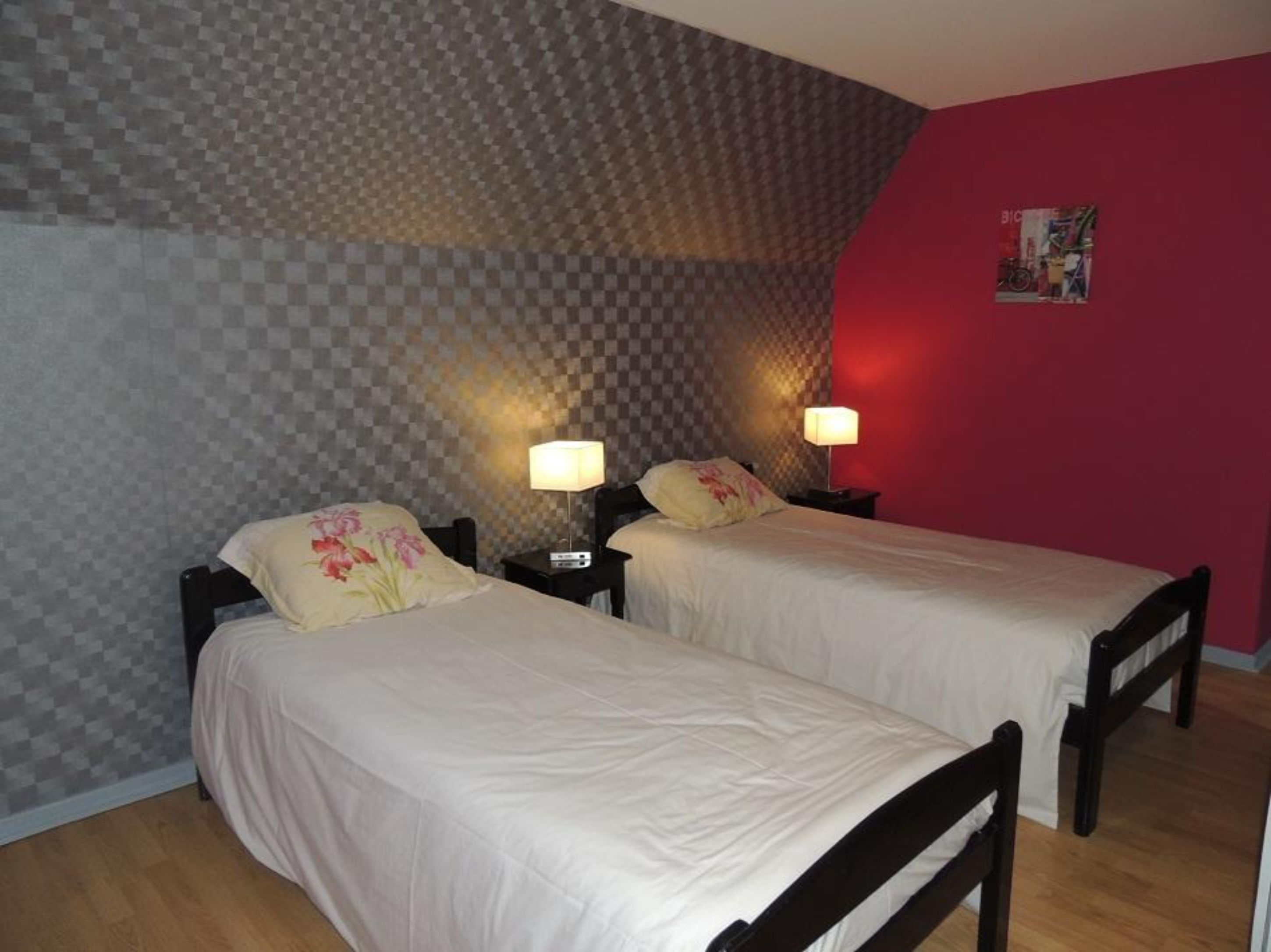 Twin Room (Lac) | Desk, iron/ironing board, free WiFi, wheelchair access