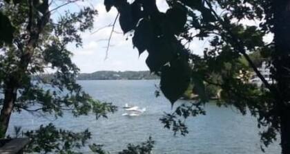 Lakehurst Lodge 5 Bedroom by Your Lake vacation
