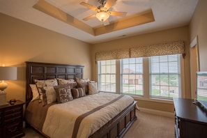 3 bedrooms, free WiFi - Villa Vista 3 Bedroom by Sunset Realty (Hollister)