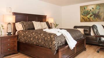 بديكورات فريدة لكل غرفة وطراز فريد لكل وحدة وتجهيزات عازلة للصوت