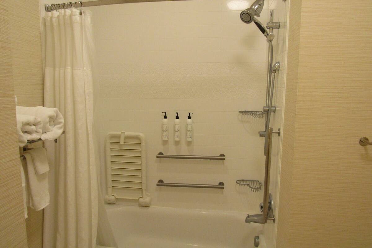 room, 2 queen beds, non smoking (mobility/hearing accessible, tub) | bathroom | shower, free toiletries, hair dryer, towels