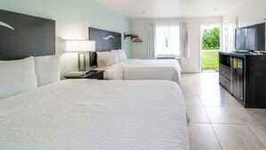 Rom – deluxe, 2 queensize-senger | 2 soverom, dundyner, skrivebord og skrivebord for bærbar PC
