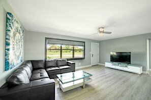 公寓, 2 间卧室 | 客厅 | 平板电视