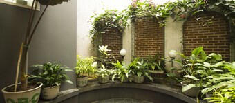 RedDoorz Plus near Parahyangan University