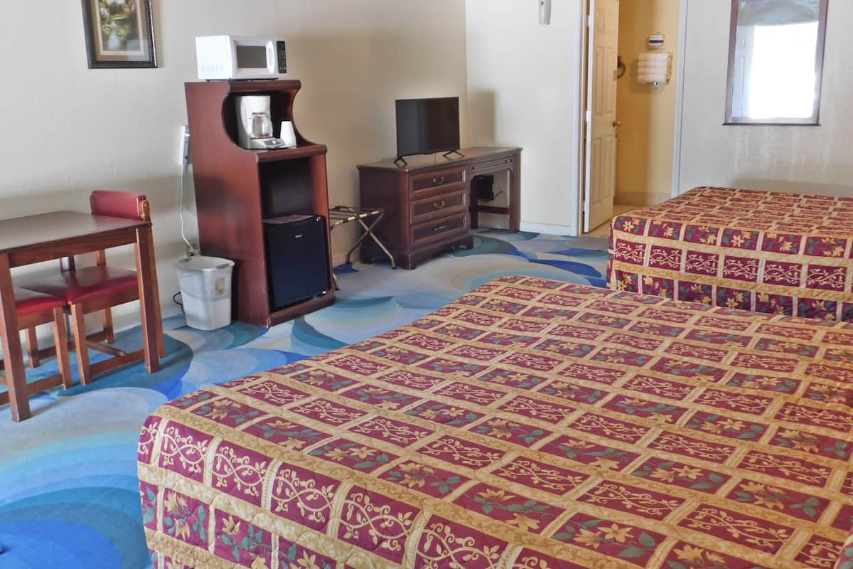 Dubbelrum - 2 queensize-sängar - icke-rökare - kylskåp och mikrovågsugn | Gratis wi-fi och sängkläder