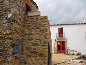 Mặt tiền nơi lưu trú