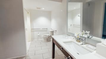 Shower, free toiletries, hair dryer, bathrobes