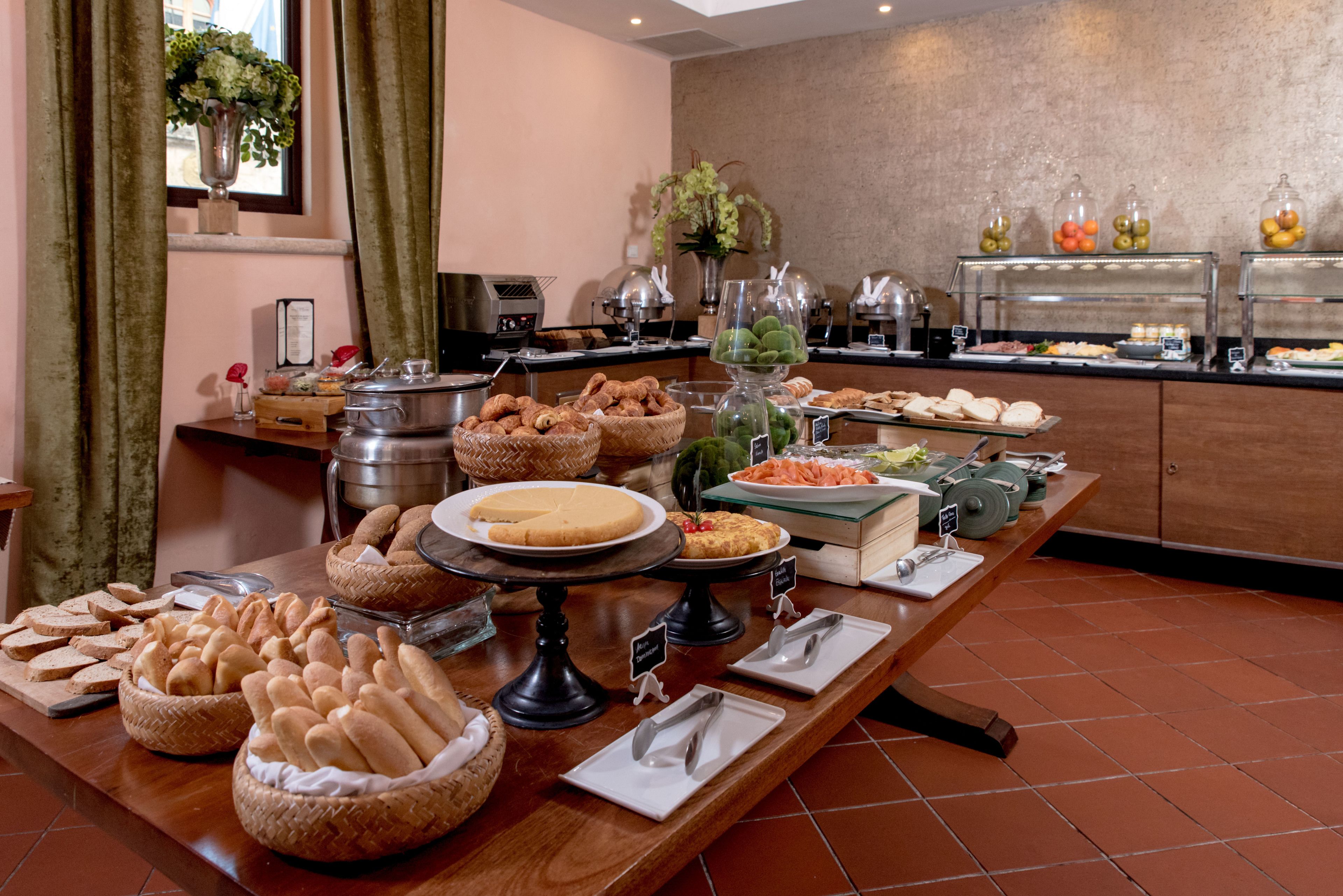 Foto - Hodelpa Nicolás de Ovando