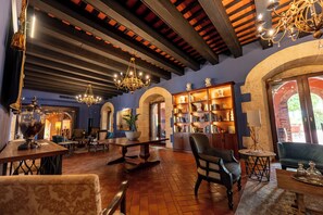 1 bedroom, minibar, in-room safe, desk