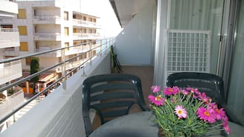 Apartment, 3 Bedrooms | Terrace/patio