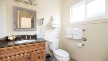 Shower, free toiletries, hair dryer, towels