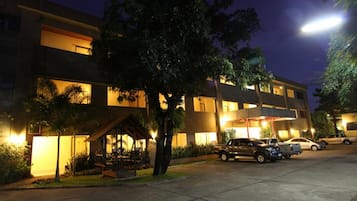 Front of property - evening/night