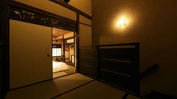 Whole Rent Town House, 2 Single Beds and 3 Japanese Futons | Living area | LCD TV, MP3 dock, heated floors