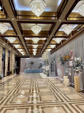 Banquet hall