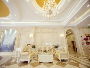 Lobby - Vienna Hotel (Shanghai Hongqiao Hub Jiading New City) (Shanghai)