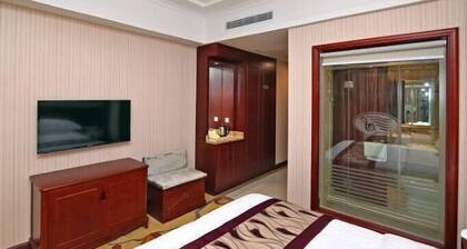 Vienna Hotel (Shanghai Hongqiao Hub Jiading New City)