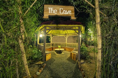 Lemon Tree Wildlife Resort, Bandhavgarh