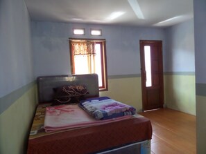 Standard Room - Yog Bromo Homestay (Ngadisari)