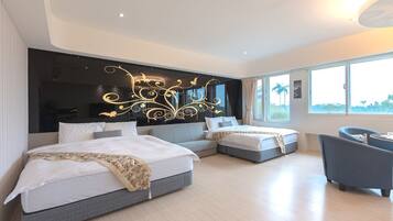 City Quadruple Room, 2 Queen Beds, Park View | Premium bedding, down duvets, individually decorated