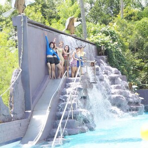 Toboggan aquatique