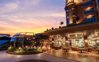 Sunway Pyramid Hotel