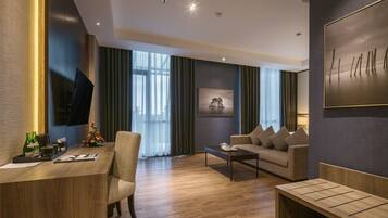 Suite | Living area | LCD TV