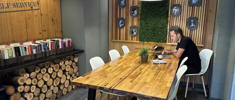 Meeting facility
