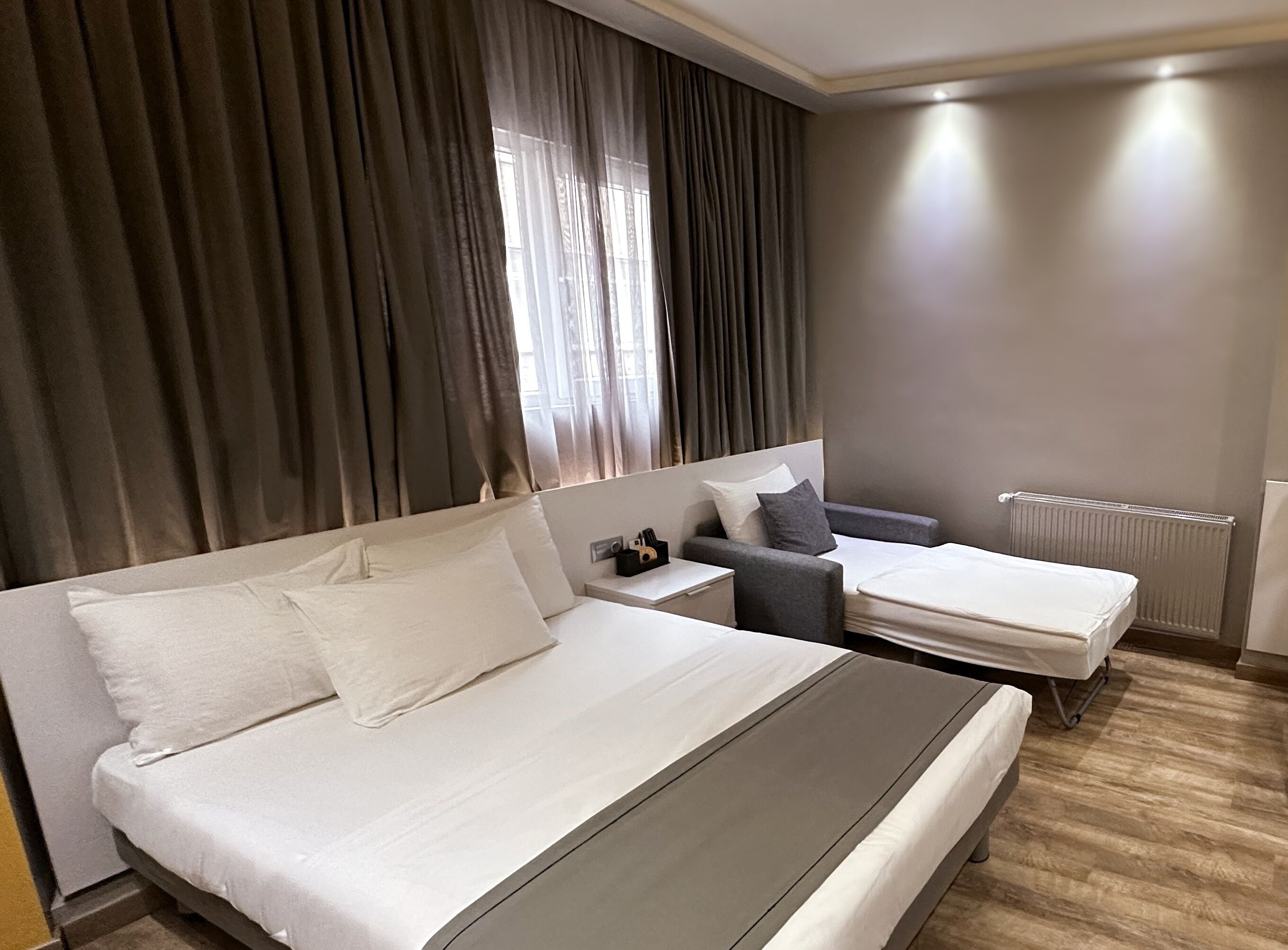 family triple room, 1 bedroom | 2 bedrooms, minibar, in-room safe, desk