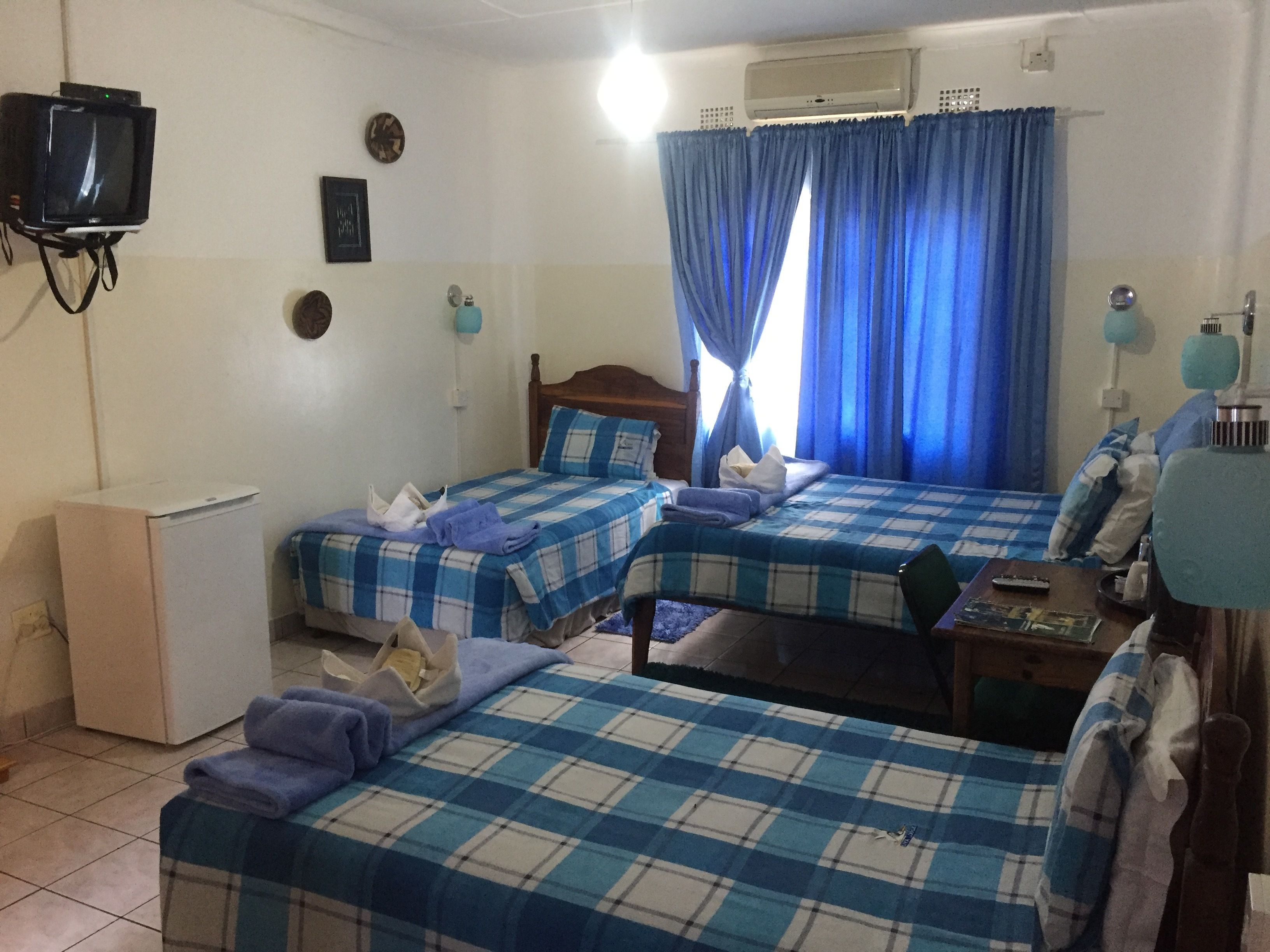 Escritorio, camas plegables/adicionales y wifi gratis 