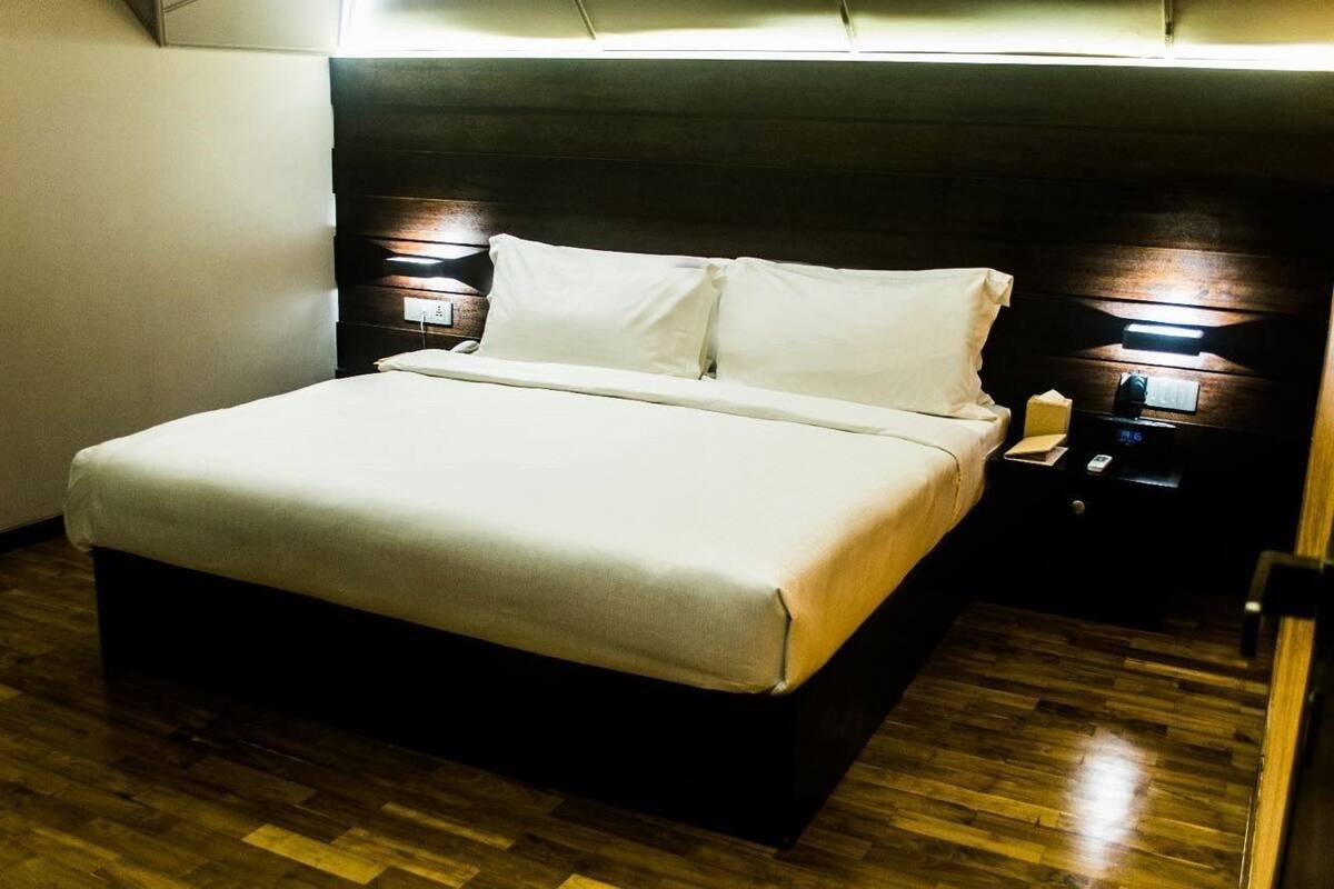 Chambre | Minibar, coffres-forts dans les chambres, bureau
