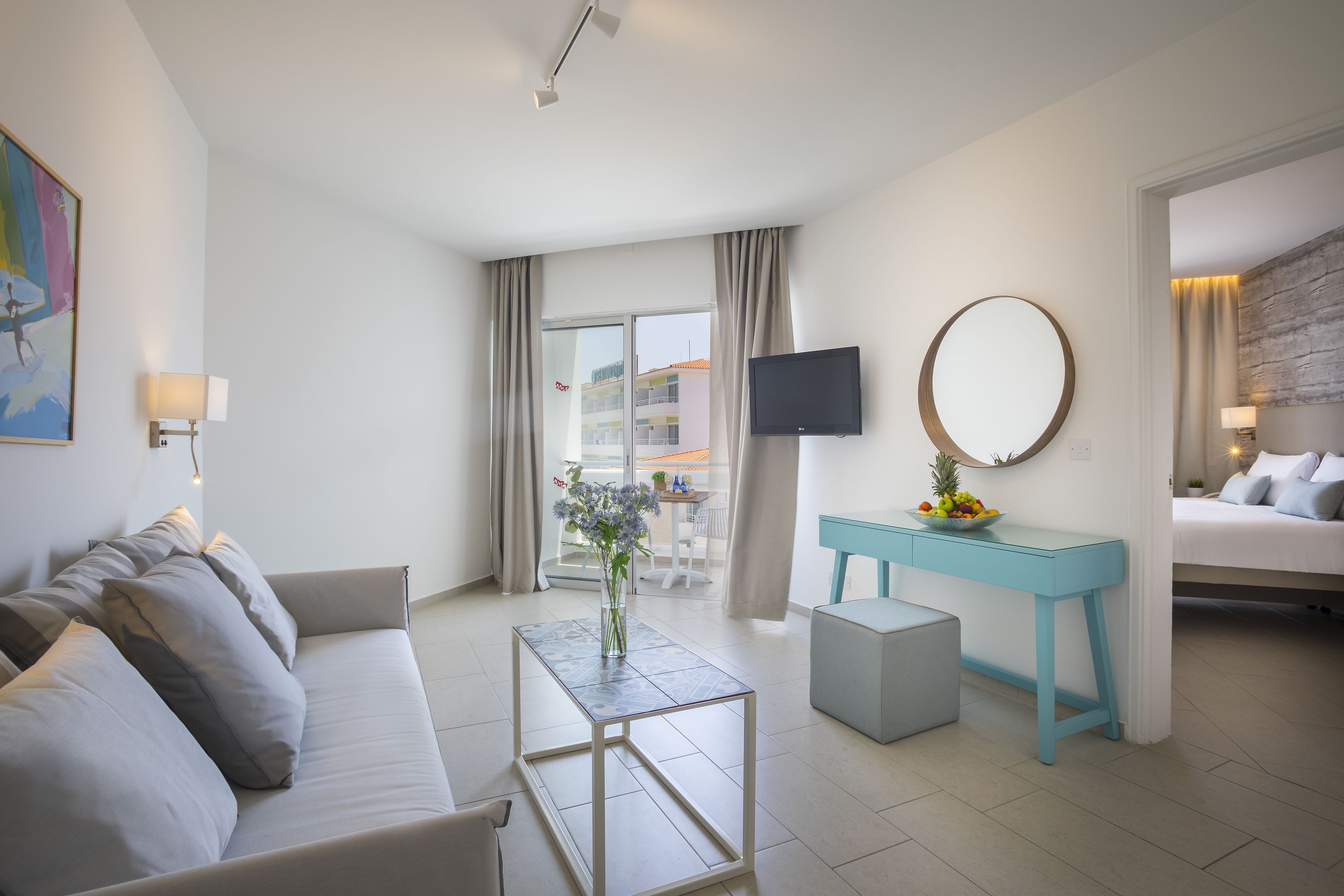 Leonardo Plaza Cypria Maris Beach Hotel & Spa