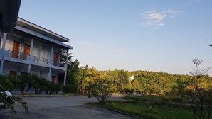 Unclassified image, 4 of 27, button - Nandar Thiri Hotel (Oattara Thiri Township)